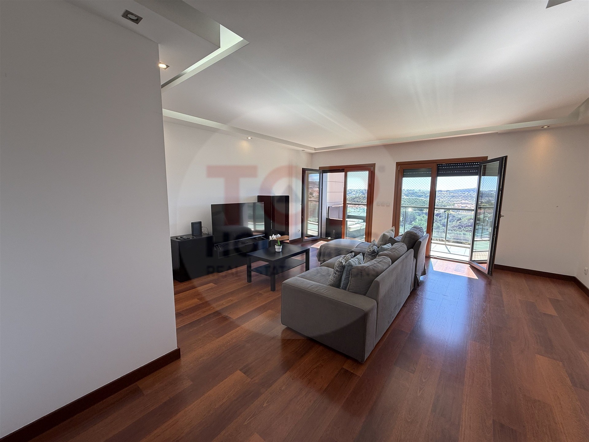 Apartamento T2 Arrendamento em Pontinha e Famões,Odivelas